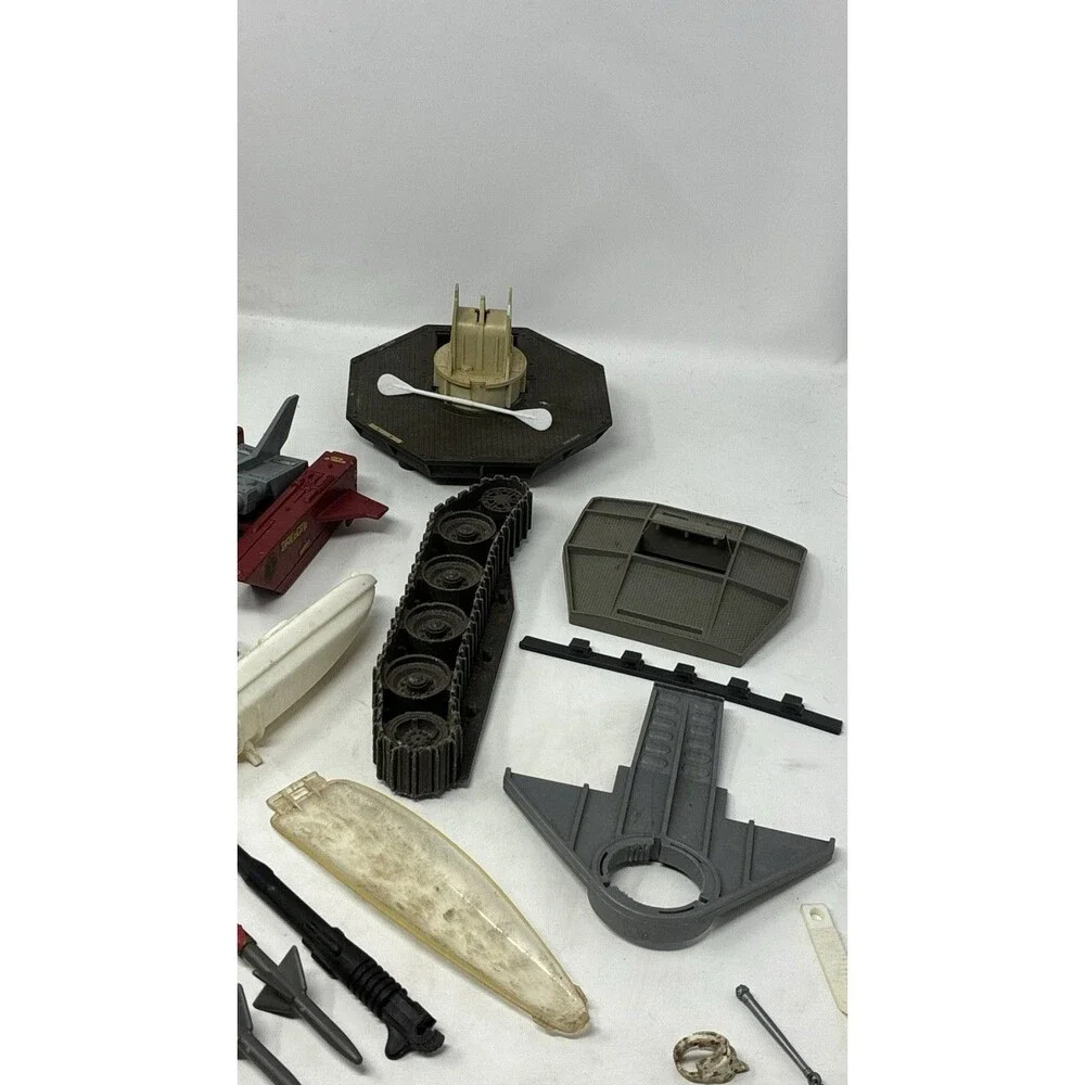 Huge Lot of Vintage GI Joe Parts and Pieces 50+ Hasbro 80's and 90's Cobra ARAH